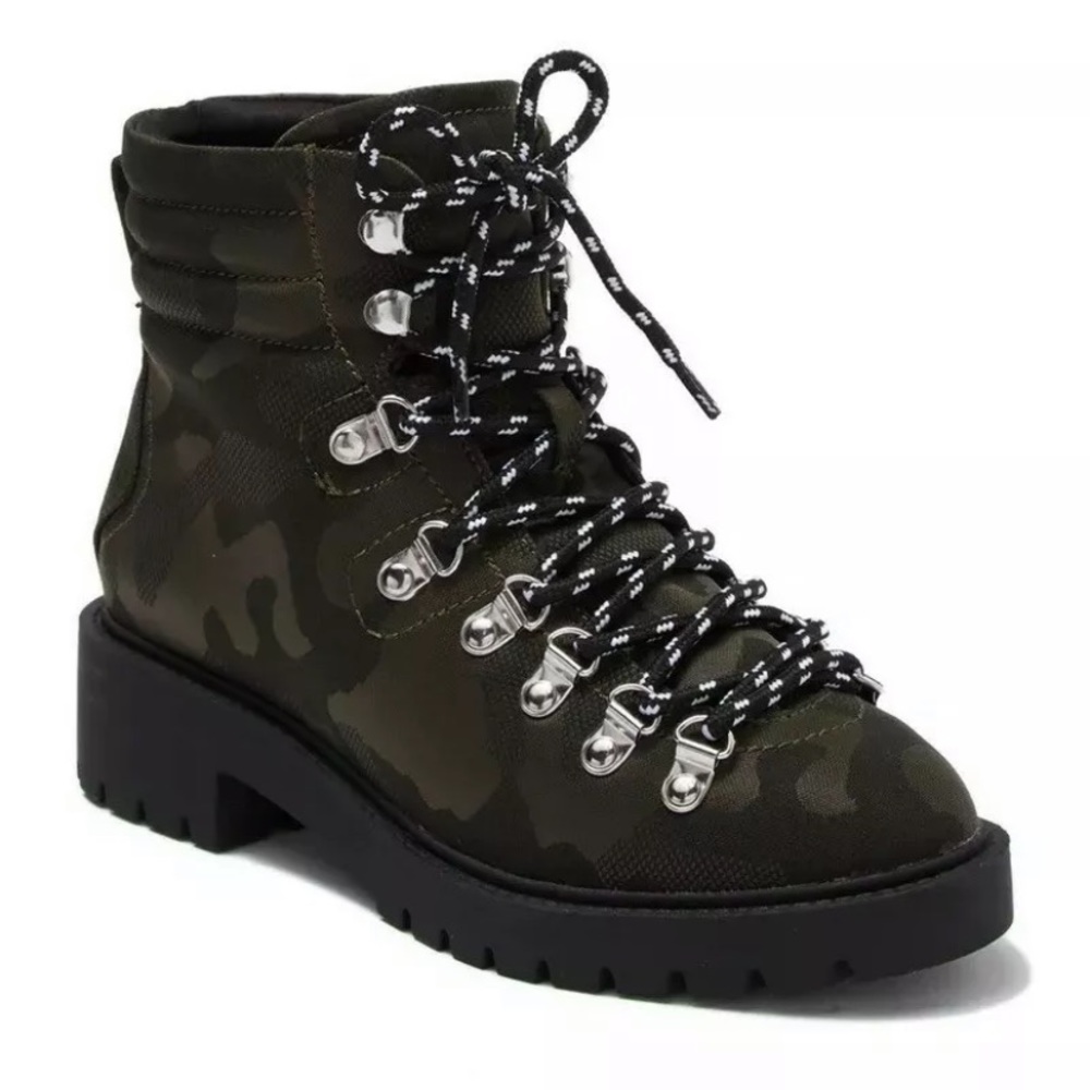 Steve Madden Geiger Lace up combat boots camo